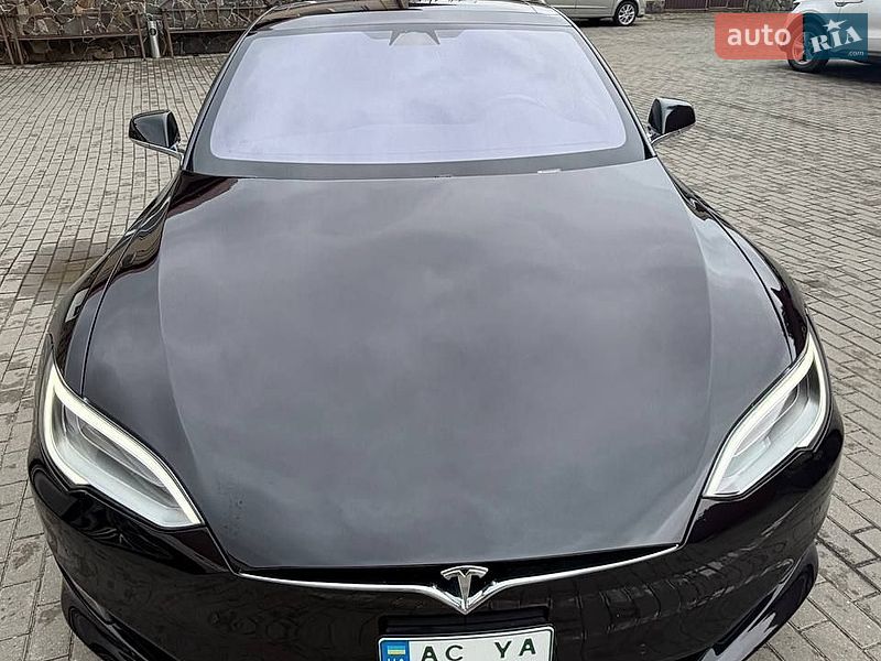 Лифтбек Tesla Model S 2016 в Владимире фото 7 Лифтбек Tesla Model S 2016 в Владимире