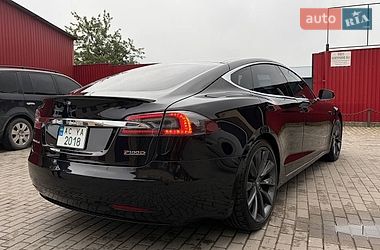 Лифтбек Tesla Model S 2016 в Владимире фото 9 Лифтбек Tesla Model S 2016 в Владимире