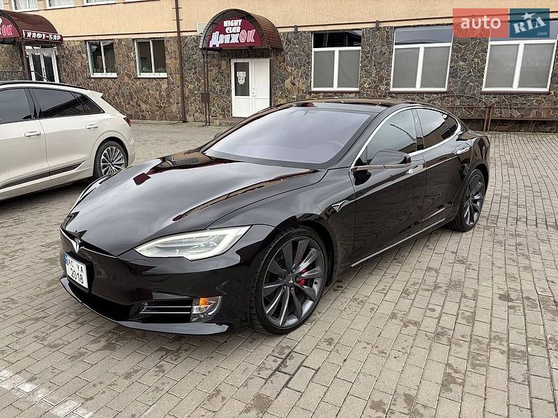 Лифтбек Tesla Model S 2016 в Владимире фото 2 Лифтбек Tesla Model S 2016 в Владимире
