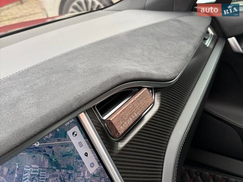 Лифтбек Tesla Model S 2016 в Владимире фото 21 Лифтбек Tesla Model S 2016 в Владимире