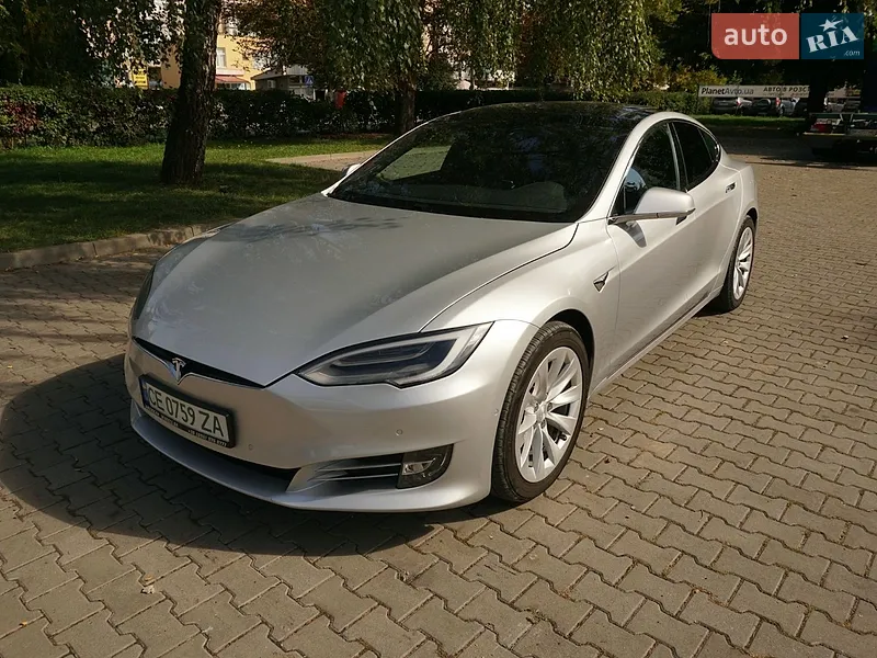 Tesla Model S