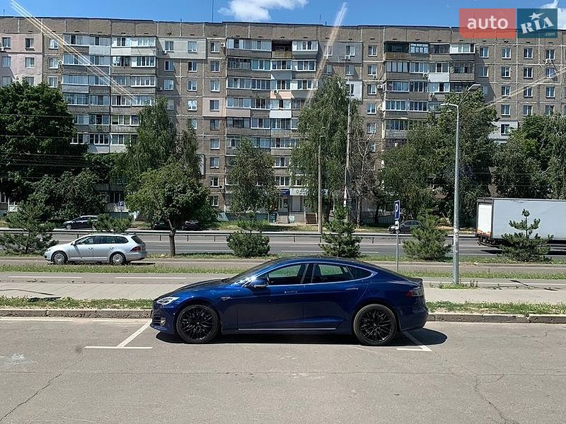 Ліфтбек Tesla Model S 2016 в Софіївській Борщагівці фото 13 Ліфтбек Tesla Model S 2016 в Софіївській Борщагівці