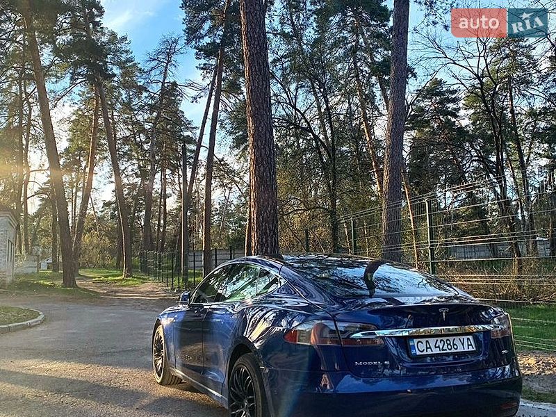 Ліфтбек Tesla Model S 2016 в Софіївській Борщагівці фото 18 Ліфтбек Tesla Model S 2016 в Софіївській Борщагівці