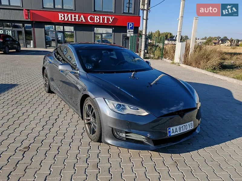 Tesla Model S