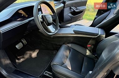 Лифтбек Tesla Model S 2023 в Ровно