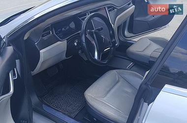 Лифтбек Tesla Model S 2016 в Житомире