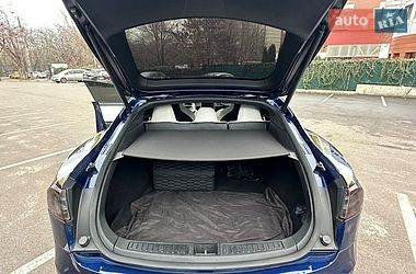 Лифтбек Tesla Model S 2017 в Одессе