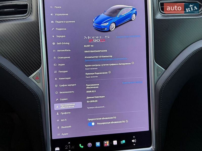 Лифтбек Tesla Model S 2016 в Ровно
