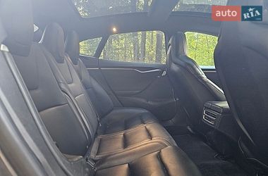 Ліфтбек Tesla Model S 2015 в Києві