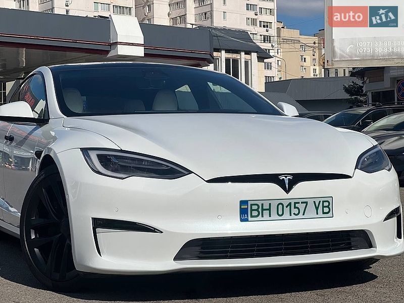 Ліфтбек Tesla Model S 2021 в Одесі
