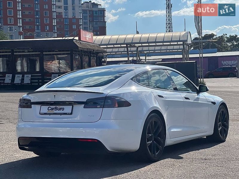 Ліфтбек Tesla Model S 2021 в Одесі