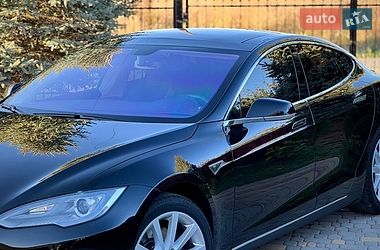 Лифтбек Tesla Model S 2013 в Дрогобыче