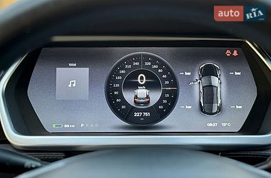 Лифтбек Tesla Model S 2013 в Дрогобыче
