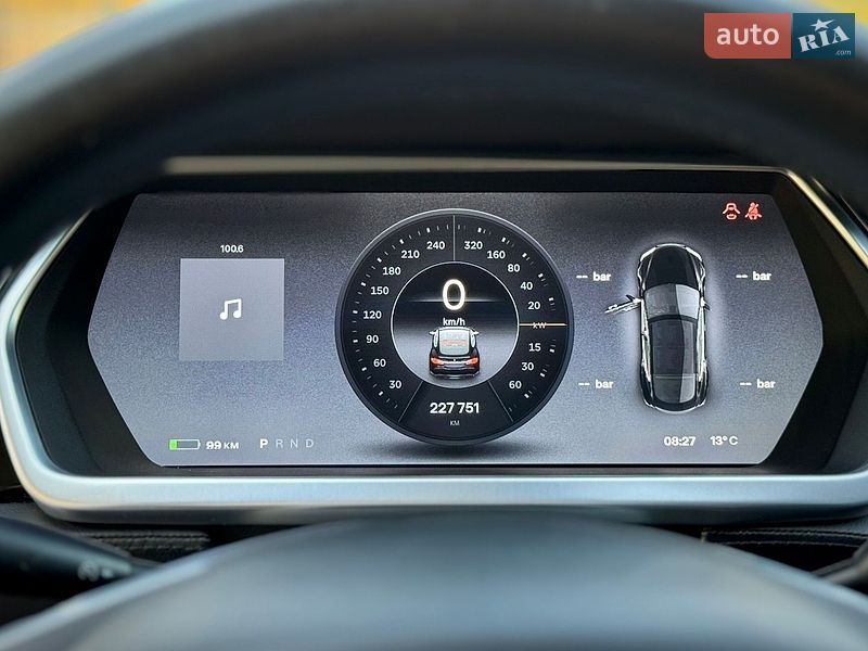 Лифтбек Tesla Model S 2013 в Дрогобыче