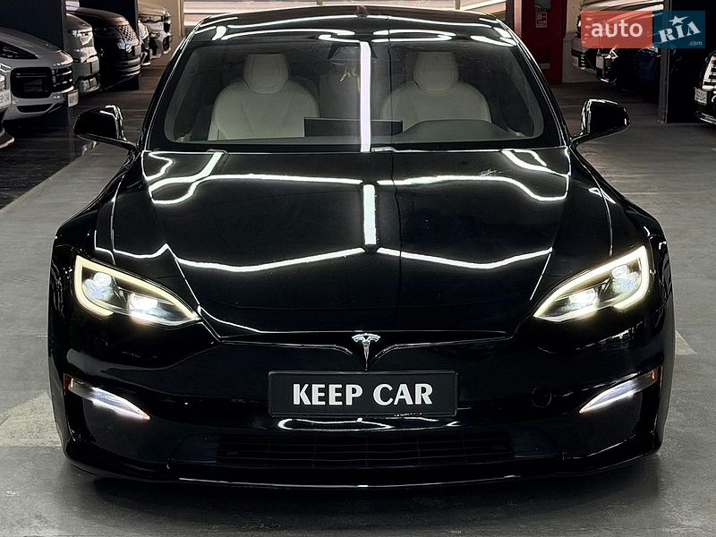 Лифтбек Tesla Model S 2023 в Одессе