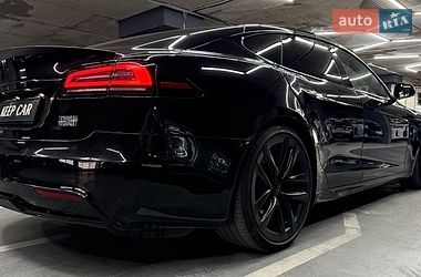 Лифтбек Tesla Model S 2023 в Одессе