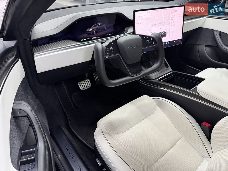 Лифтбек Tesla Model S 2023 в Одессе