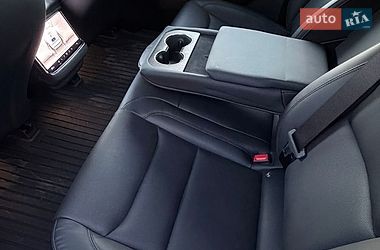Ліфтбек Tesla Model S 2023 в Києві