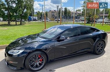 Лифтбек Tesla Model S 2021 в Киеве
