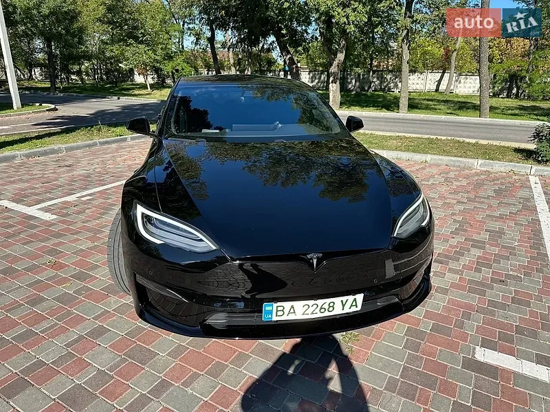 Tesla Model S 2022