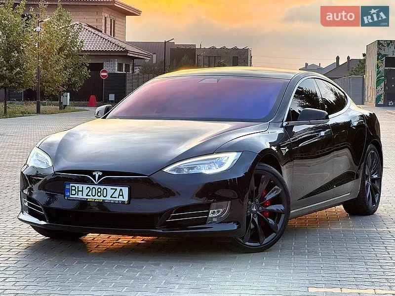 Tesla Model S