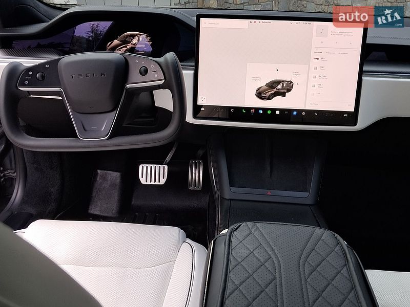Лифтбек Tesla Model S 2021 в Коломые