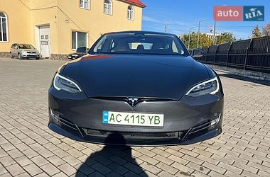 Ліфтбек Tesla Model S 2018 в Луцьку