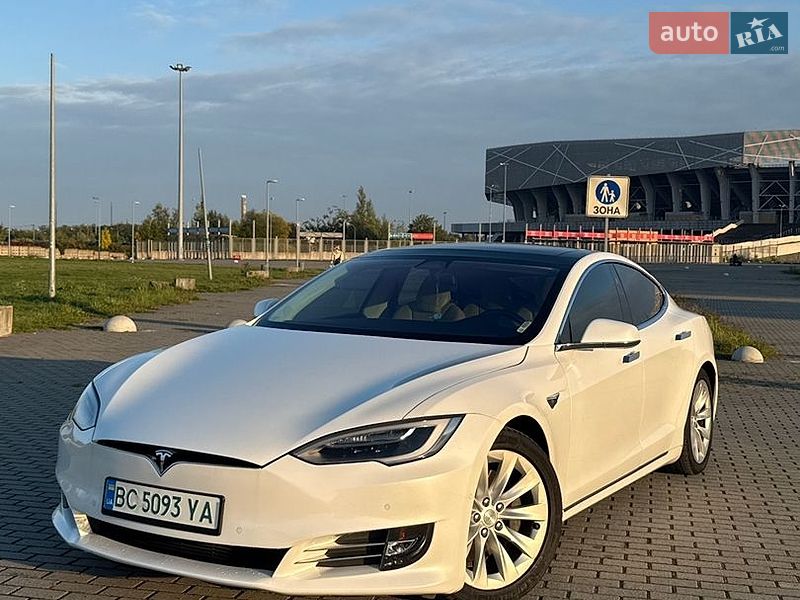 Tesla Model S 2017 Tesla Model S 2017