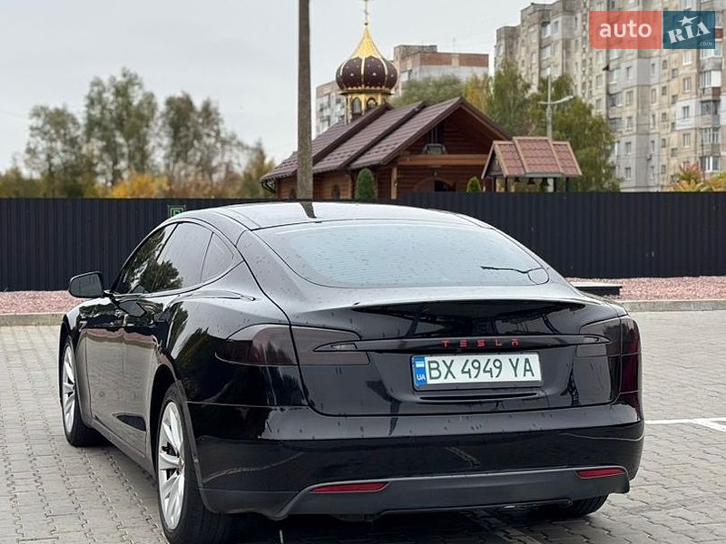 Лифтбек Tesla Model S 2015 в Хмельницком фото 4 Лифтбек Tesla Model S 2015 в Хмельницком
