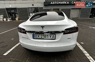 Лифтбек Tesla Model S 2018 в Каменец-Подольском