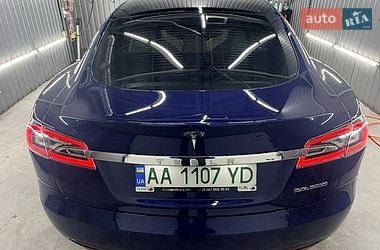 Ліфтбек Tesla Model S 2017 в Києві