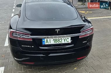 Лифтбек Tesla Model S 2018 в Киеве