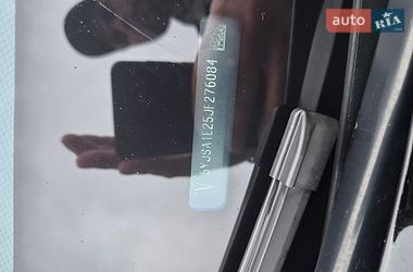 Лифтбек Tesla Model S 2018 в Киеве