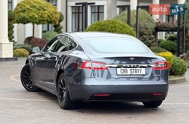 Лифтбек Tesla Model S 2020 в Стрые