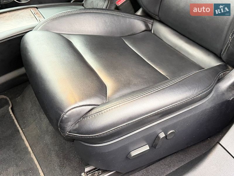 Лифтбек Tesla Model S 2020 в Стрые