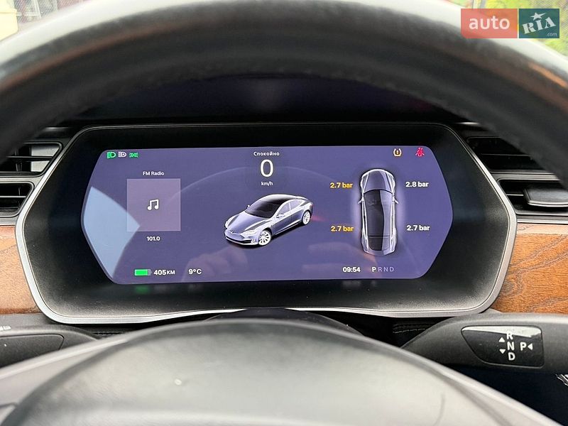 Лифтбек Tesla Model S 2020 в Стрые