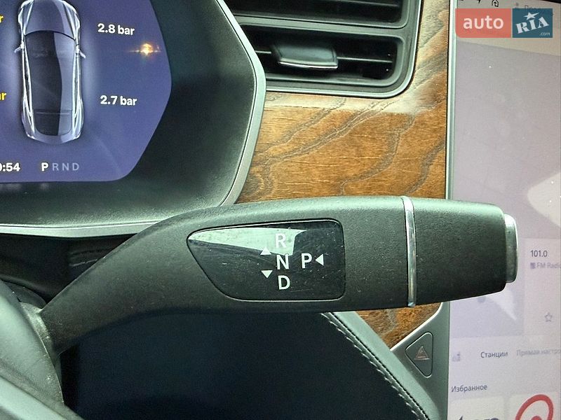 Лифтбек Tesla Model S 2020 в Стрые
