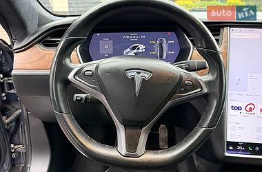 Лифтбек Tesla Model S 2020 в Стрые