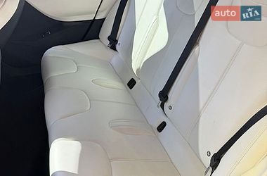 Лифтбек Tesla Model S 2017 в Киеве фото 9 Лифтбек Tesla Model S 2017 в Киеве