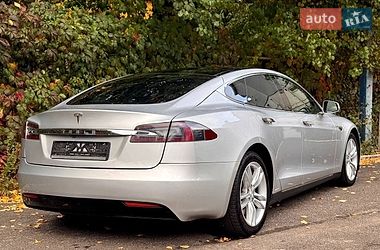 Ліфтбек Tesla Model S 2012 в Одесі