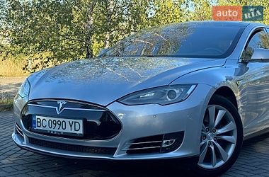 Лифтбек Tesla Model S 2013 в Дрогобыче