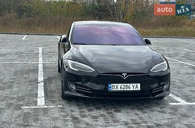 Лифтбек Tesla Model S 2018 в Хмельницком