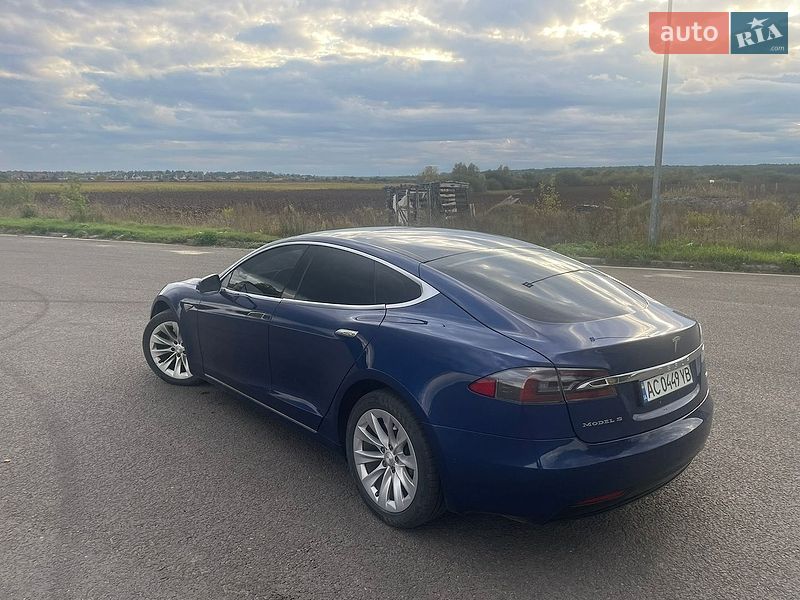 Tesla Model S 2016 Tesla Model S 2016