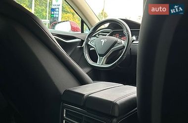 Лифтбек Tesla Model S 2014 в Буче
