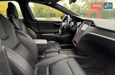 Лифтбек Tesla Model S 2018 в Киеве