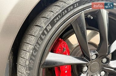 Лифтбек Tesla Model S 2018 в Киеве