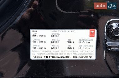 Лифтбек Tesla Model S 2019 в Киеве