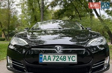 Лифтбек Tesla Model S 2013 в Ирпене фото 2 Лифтбек Tesla Model S 2013 в Ирпене