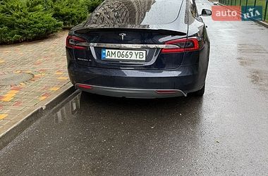 Лифтбек Tesla Model S 2013 в Одессе