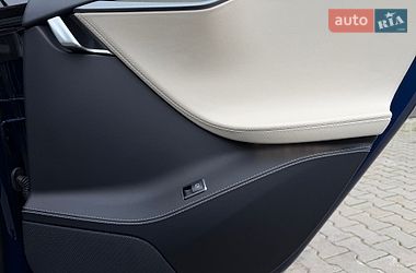 Ліфтбек Tesla Model S 2018 в Києві